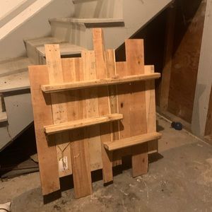 Pallet shelf!